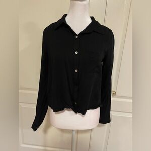 Forever 21 black button down top​​​​​​​